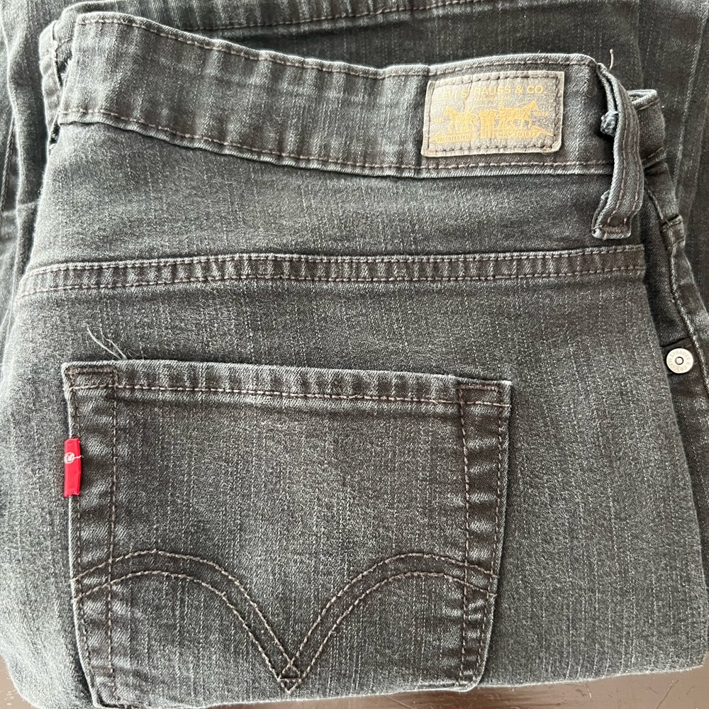 Levi’s Women’s perfectly shaping boot cut 512 jeans size 18w
